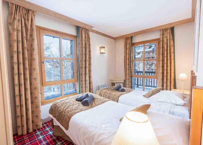 Arc 1950 - 2 Bed Ski-In Ski-Out With Stunning Views